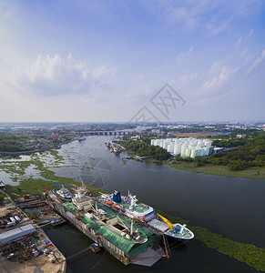 穆萨河港口在泰国首都邦科克Bangkok省郊外的Samuthsakorn省看下巴背景