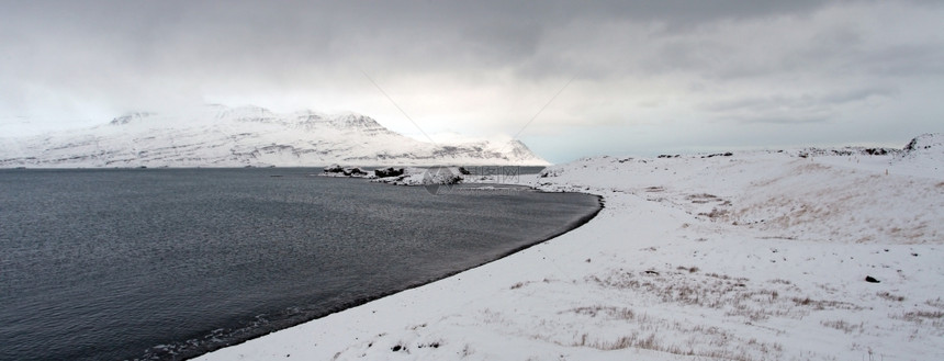 雪花冰岛东峡湾敌对的冷冻地表景观场雪球图片