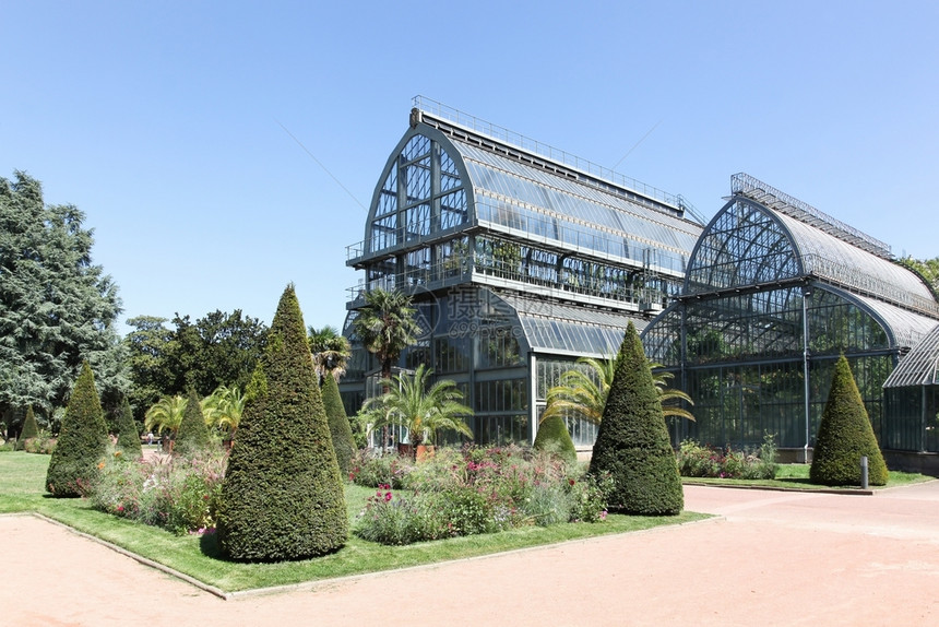 位于法国里昂金头公园的温室玻璃城市景观图片