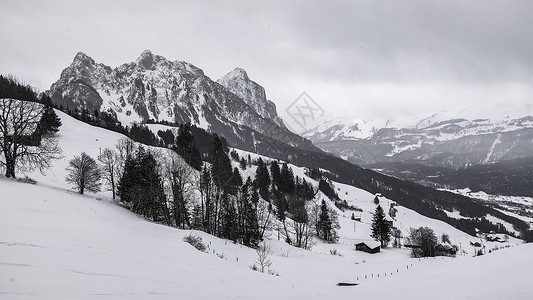 冬季雪山雪景图片