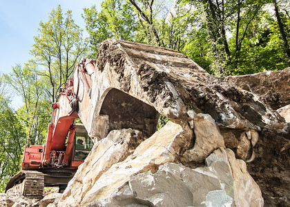 桶行业挖土机用大铲子做岩石液压高清图片