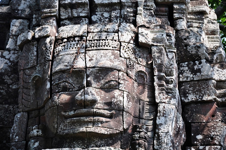 墓柬埔寨吴哥Angkor的巨型古老布吉达岩石雕像暹粒建造图片