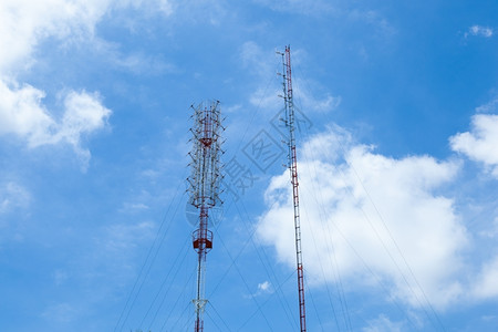 细胞高的联系无线电信统中的天线发射信号天线图片