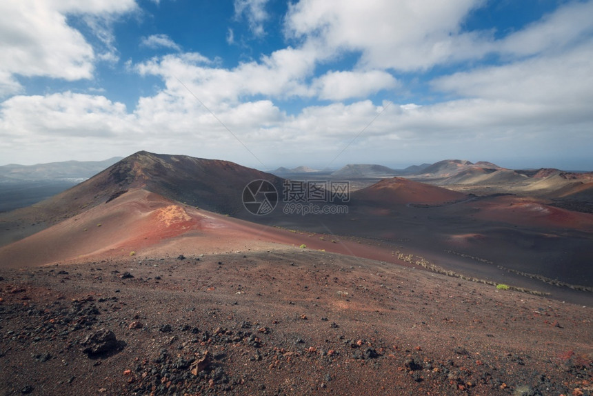 风景优美旅行土地西班牙金萨罗特兰岛蒂曼法亚公园的神奇火山景观和熔岩沙漠图片