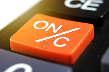 计算器中关闭橙色功率按钮ONC丰富多彩的帐户力量图片