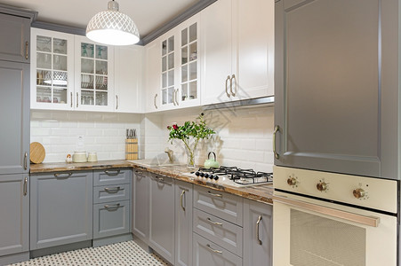 橱柜房间器具现代豪华灰色和白木制厨房内部现代灰色和白木制厨房内部图片