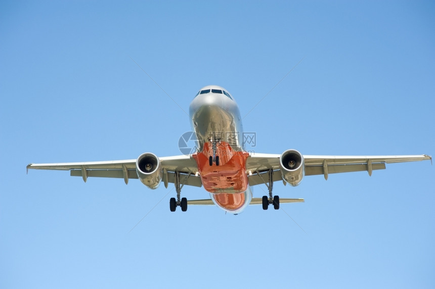 座舱蓝色空中飞行的大型客机旅行克罗波托夫图片