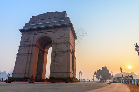 印度人殖民地日出时的新德里印度门纪念碑日出时的新德里印度门纪念碑图片
