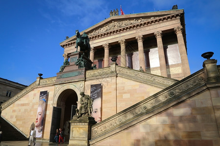 旅游首都柱子柏林博物馆岛上的AlteNationalgalerie图片