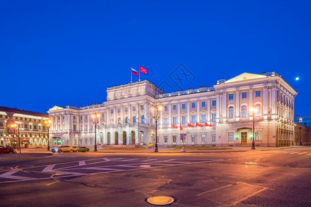 地点旅行俄罗斯圣彼得堡老城的海宁斯基宫假期图片