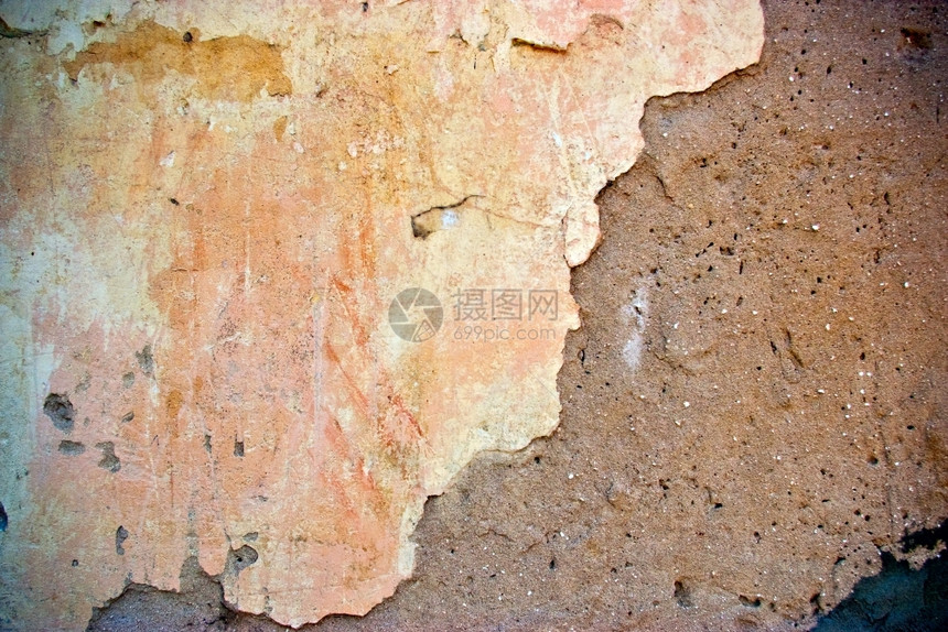 邋遢Grunge古老的水泥底旧板状墙Grungy混凝土旧纸面墙材料染色图片