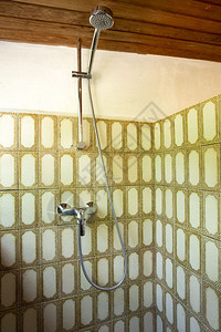 门卫生银用古董风格房的旧式整洁淋浴房间的整洁瓷砖时装美容的整洁浴室图片