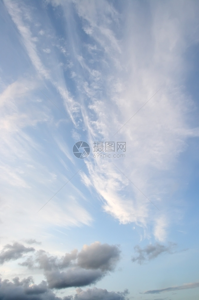 气候象云空纹理背景灰蒙图片