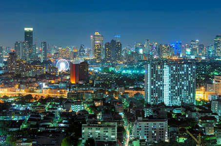 旅游海滨大都会曼谷黄昏夜景区商业曼谷夜景的市风夜图片