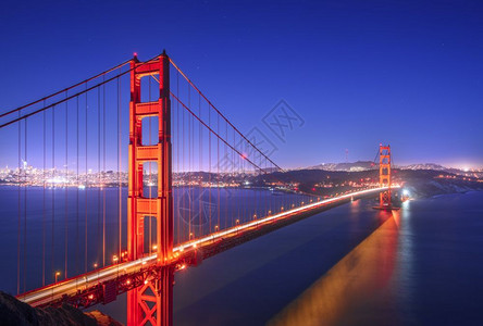 桑金门晚上在加州旧金山浪漫的建筑学海高清图片素材
