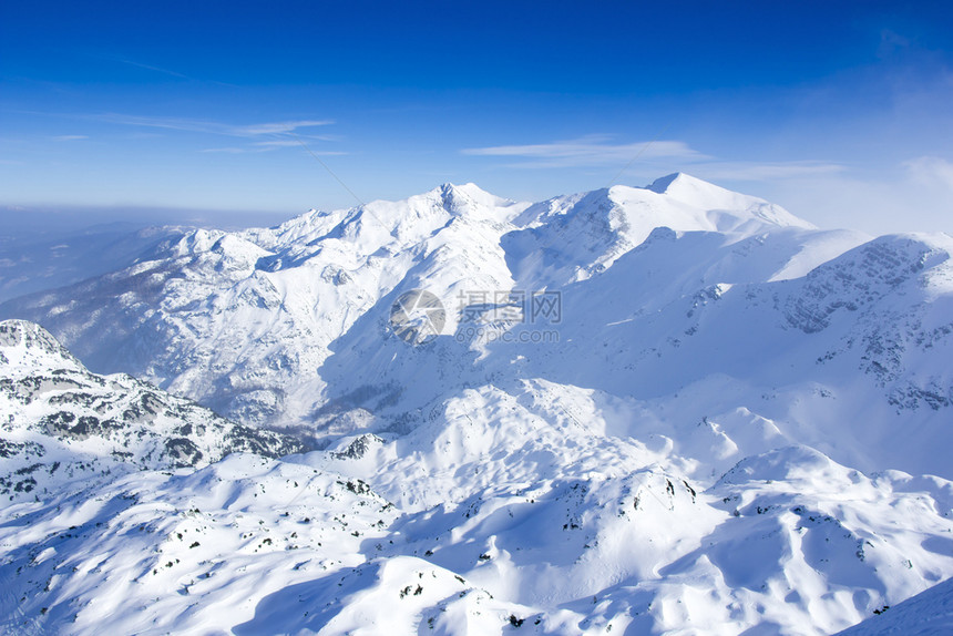 冬季雪山雪景图片