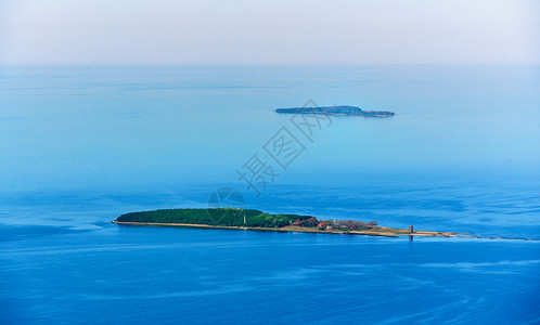 黄海中鲁登和格雷夫斯瓦尔德Oie的空中摄影动物离岸景观图片