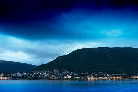 经典的北方墙纸挪威社区风景背高清经典挪威社区风景背图片