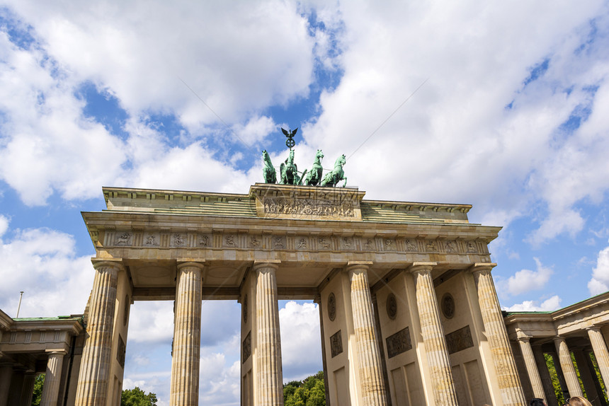 老的历史勃兰登堡门是柏林勃兰登堡门18世纪的新古典念碑位于柏林勃兰登堡门托图片