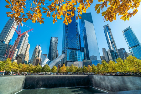 喷泉贸易2019年月25日美国纽约州曼哈顿市中心世贸零点地WorldCenterGroundZero背景图片