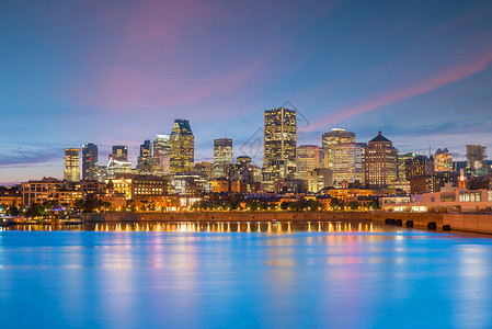 加拿大日落时市下城蒙特利尔天际线市中心法语摩天大楼高清图片