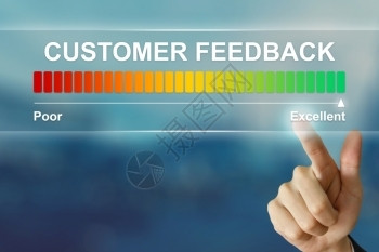 回馈在虚拟屏幕界面上推动优秀客户反馈的精妙促进卓越评论图片