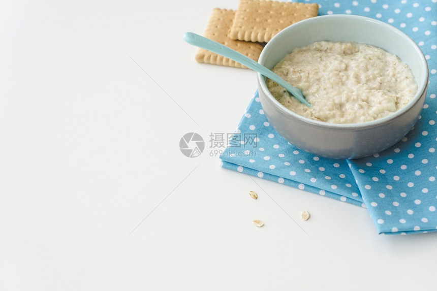 耳朵谷物健康带有类饼干的复制空间碗图片