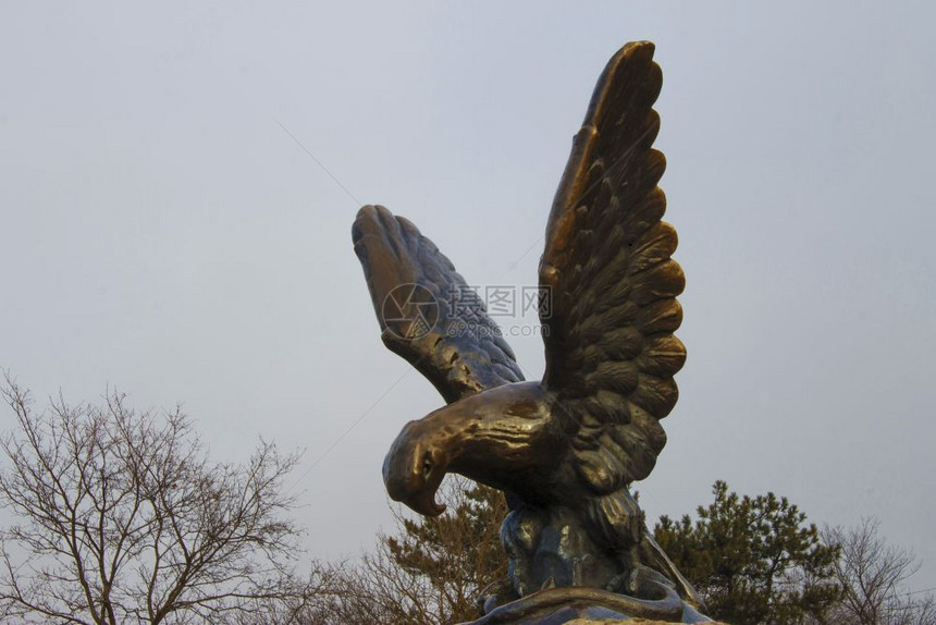 老鹰是Pyatigorsk象征北高加索地标俄罗斯联邦地区景观记忆图片