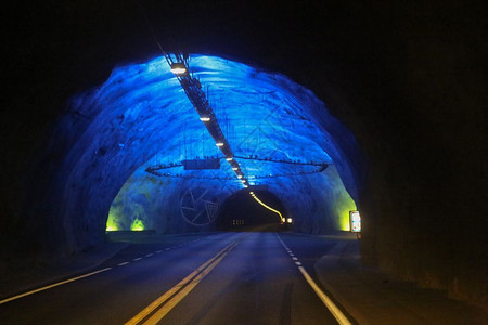 挪度隧道交通卑尔根高清图片