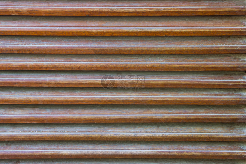窗户棕色的木材近身平行板纹理作为室内装饰和通风的一个元素图片