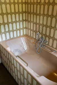 明亮的复古瓷砖浴缸老式干净复古瓷砖浴缸老式凉爽的热图片