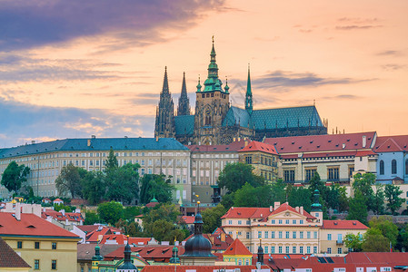 布拉格市天际与捷克布拉格城堡的著名标志形象图波西米亚历史地标图片