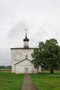 俄罗斯弗拉基米尔地区德克沙古代鲍里斯和格莱布教堂俄罗斯于152年在俄罗斯金环152年由尤里多尔戈鲁基创立小路俄语背景图片