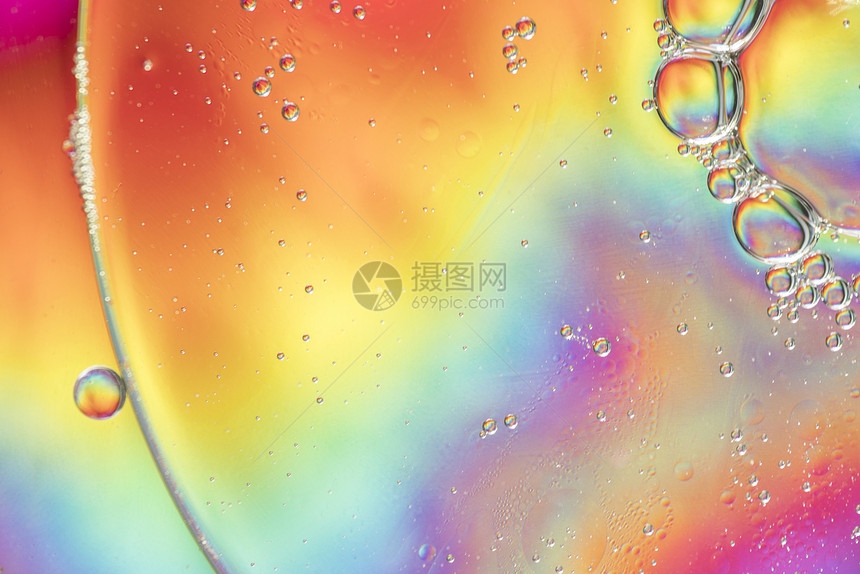 抽象水中油滴落色彩艺术气泡图片
