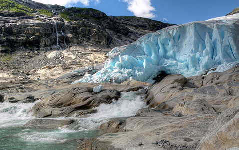 挪威冰川环境冷静的夏日挪威风景观背景