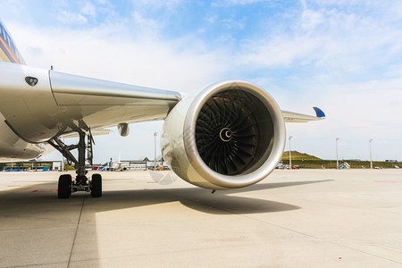 现代客机喷气式飞机发动旋转风扇和涡轮叶片旅行齿业图片
