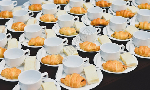 白色的咖啡餐饮热和面包服务研讨会议休息的咖啡间歇庆典商业图片
