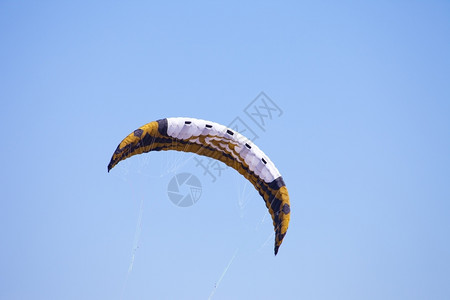 活动极端晴天蓝色空风化筝的Kite图片