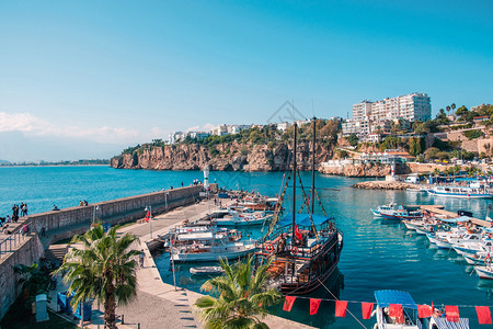 景观历史土耳其安塔利亚旧港旅行背景安塔利亚历史港口海图片
