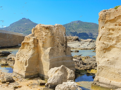 山西里岛岩石海岸的景象水法维尼亚纳背景