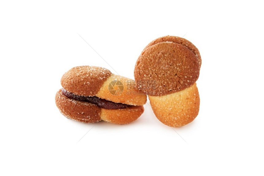 不同形状的短面包饼干有填充和白色背景上没有孤立的白面健康最佳卡路里图片