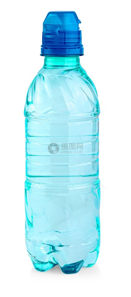 关闭在白色背景上隔离的绿色苏打水瓶在白色背景上隔离的关闭绿色苏打水瓶小样空白的标签图片