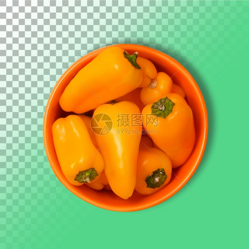 准备在透明背景下单独吃东西的RawSweetOrangePeppers红色的蔬菜胡椒图片