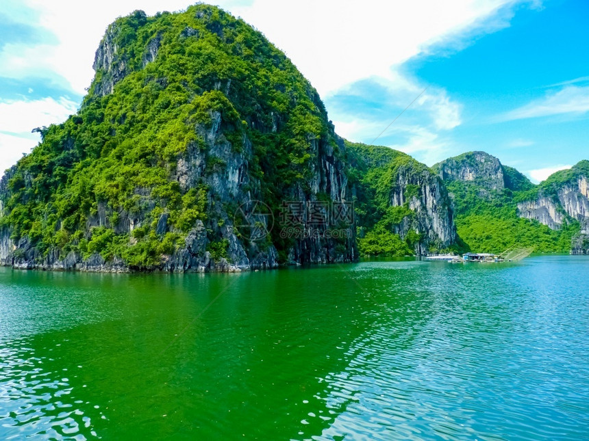 印度支那东在越南的哈隆湾HalongBay风景优美图片