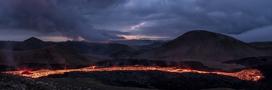法格拉达尔山火山学黑暗的高清图片