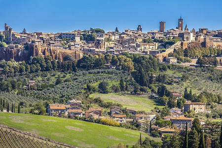 意大利乌姆布里亚Terni省Orvieto市的景象意大利语帕特里齐奥高的图片