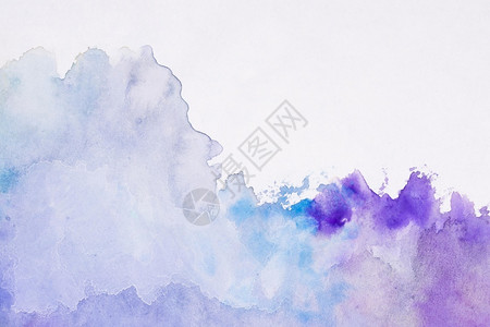 彩色水画手油漆梯度紫花背景色的帆布黑暗图片
