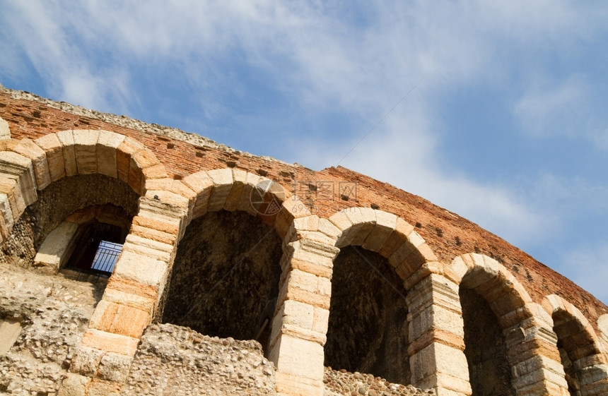 意大利维罗纳古老的两栖戏剧竞技场屋体育意大利语图片