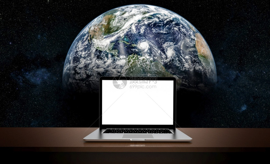 太阳的网络美国航天局提供的这幅图象现代膝上型电脑在地球背景上被隔绝技术图片