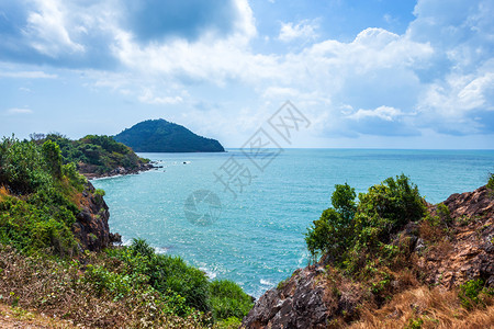 地平线在泰国昌塔胡里海滨的景美丽热带洋高清图片